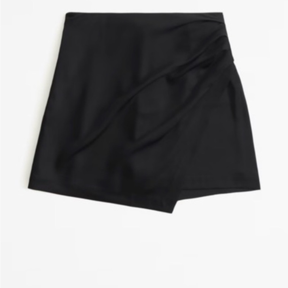Abercrombie & Fitch Satin Mini Skort Size Small